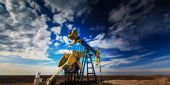 Нефть вновь начала снижаться в цене