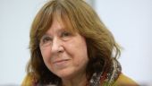 Книги Алексиевич будут изучать в старших классах белорусских школ