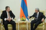 Армения заинтересована в углублении сотрудничества с Румынией - президент  