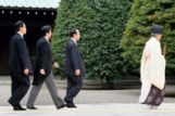 США выразили разочарование в связи с посещением премьером Японии храма Ясукуни