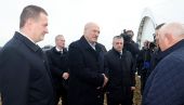 Александр Лукашенко вновь ознакомился с ходом уборочной кампании