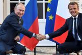 Владимир Путин провел телефонный разговор с коллегой из Франции