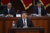 Глава Кабмина Акылбек Жапаров выступил в Парламенте по случаю 30-летия Конституции Кыргызской Республики