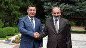 Состоялся телефонный разговор Президента Садыра Жапарова с Премьер-министром Армении Николом Пашиняном