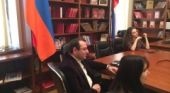 В здании НС Армении стартовали бесплатные курсы русского языка