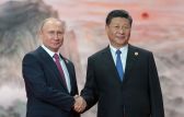 Владимир Путин провел телефонный разговор с китайским коллегой