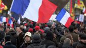 Более 260 участников акции протеста против Олланда задержаны в Париже