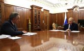 Владимир Путин встретился с гендиректором "ДОМ.РФ" Виталием Мутко