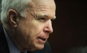 Сенатор Маккейн: с ядерной программой Ирана надо следовать правилу "не доверяй и проверяй"