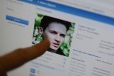 Алишер Усманов пообещал, что Павел Дуров продолжит принимать участие в развитии социальной сети "ВКонтакте"