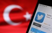 Эрдоган резко раскритиковал решение суда о снятии блокировки Twitter