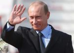 Президент РФ Владимир Путин в 2013 году заработал 3 млн 672 тыс. 208 руб.