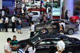 Объем продаж автомобилей в Китае в марте достиг рекордных 2,17 млн