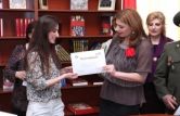 Вручение сертификатов в парламентском клубе друзей Армении и России