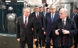 Владимир Путин вместе с коллегой из Казахстана посетил центр "Эрмитаж- Сибирь"