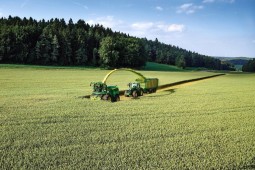 Заготовка травяных кормов в Белоруссии набирает обороты