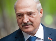 Александр Лукашенко обсудил с силовиками ситуацию на западной границе