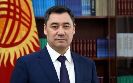 Президент Кыргызстана поздравил с праздником Орозо айт