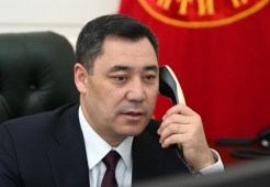Президент Кыргызстана провел телефонный разговор с исполняющим обязанности премьер-министра Армении