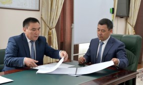 Президент Кыргызстана принял мэра города Ош