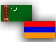 Премьер-министр РА встретился с новоназначенным послом Туркменистана в Армении