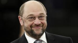 Глава Европарламента призвал Януковича не подписывать резонансные законопроекты 