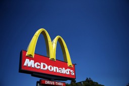 Париж заподозрил McDonald's в сокрытии от налогов трех миллиардов долларов