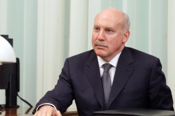Дмитрий Мезенцев прокомментировал вопрос роуминга в Союзном государстве