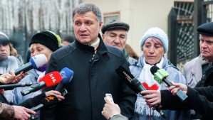 МВД Украины: два человека погибли в ходе столкновений в Харькове