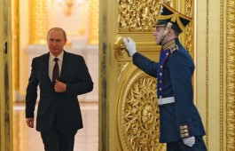 Путин во вторник обратится к Федеральному Собранию в связи с принятием Крыма в состав РФ