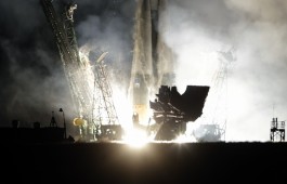 Причины сбоя системы ориентации корабля "Союз ТМА-12М" установят 27 марта