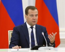 Медведев: ни один житель Крыма не должен ничего потерять от присоединения к России