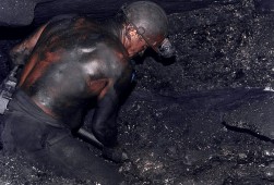 Добыча угля в январе- апреле 2014 года в РФ снизилась на 1,8% и составила 113 млн тонн