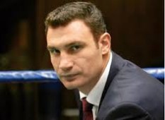 Парламент Украины лишил Виталия Кличко депутатского мандата из-за избрания его мэром Киева