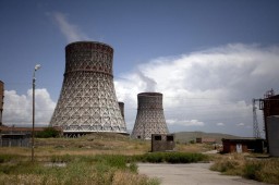 В 2015 году работа Армянской АЭС будет приостановлена на 6 месяцев